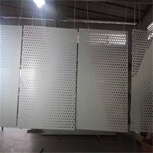 Revestimiento de fachada exterior de panel sólido de aluminio PVDF personalizado, muro cortina metálico para construcción comercial - Product Image 3