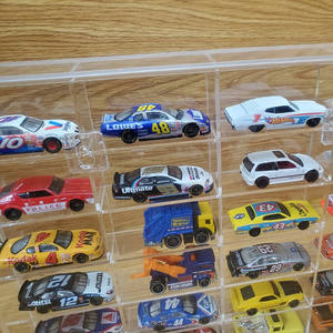 Vitrina de Acrílico <span class=keywords><strong>para</strong></span> Pared con 24 Compartimentos <span class=keywords><strong>para</strong></span> <span class=keywords><strong>Hot</strong></span> <span class=keywords><strong>Wheels</strong></span> Mega Store, Exhibidor de Modelos de Autos de Acrílico - Product Image 5