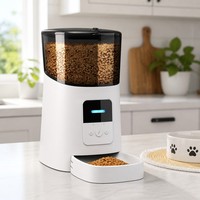 Distributeur automatique de nourriture pour animaux de compagnie intelligent pour chiens et chats avec application mobile WiFi, télécommande, design durable sans BPA, capacité de 6 L, alimentation automatique, portable