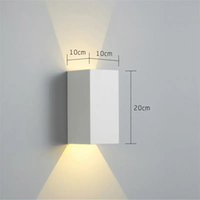 Applique murale simple moderne Décoration LED 3000K 5W Types de lampes murales en aluminium