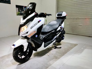 Moto à essence d'occasion T9 Lanid Cruisier, motos sportives - Product Image 5