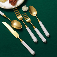 Ensemble de couverts en acier inoxydable bonne conception couverts vaisselle complète couverts de table pour mariage