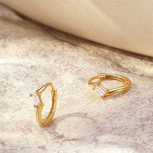 Aros Elegantes Chapados en Oro de 18k CANNER, Diseño Clásico Francés, Nuevos - Product Image 2