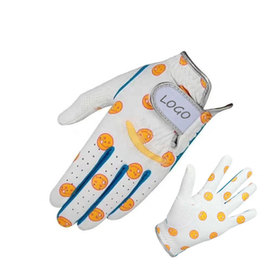 Guante de Golf con Logotipo Personalizado - Material PU Blanco Antideslizante - Impresión Digital - Mano Derecha - Unisex - Cierre de Velcro - Diseño Personalizado - Product Image 3