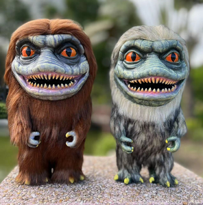 Alien Monster muñeco de peluche espeluznante negro espacio Critter resina peluche Horror juguete para adultos Halloween cumpleaños coleccionista divertido feo - Product Image 2