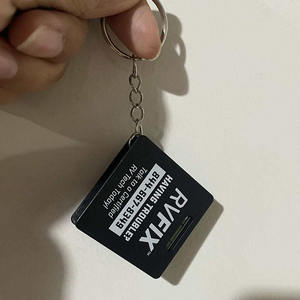 Logo personnalisé 1M Mini Porte-clés Ruban de mesure carré avec niveau à bulle Règle en acier Ruban de mesure Règle de niveau pour cadeau - Product Image 3