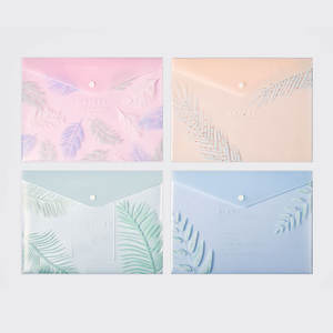 แฟ้มใสลายการ์ตูนน่ารัก ขนาด A4 สำหรับเก็บเอกสาร วัสดุ PP เรียบง่าย เหมาะสำหรับจัดระเบียบเครื่องเขียนและเอกสารเรียน - Product Image 6