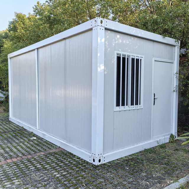 Cost-Effective Fast Assembly Steel Sandwich Panel Container House Breathable Design Modular Modern Office Building Warehouse