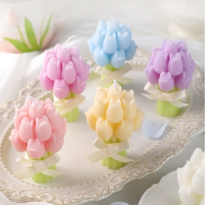 Nueva Llegada: Velas Aromáticas Hechas a Mano con Ramo de Tulipanes Multicolor y Lazo Decorativo - Vela Artística Estética <span class=keywords><strong>para</strong></span> el Día del Padre y Año Nuevo - Product Image 2