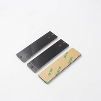 Étiquette de carte PCB UHF RFID anti-métal robuste de petite taille étiquette de carte PCB NFC pour la gestion d'actifs d'équipement industriel