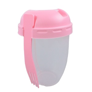 ถ้วยสลัดแบบใช้แล้วทิ้งใสทันสมัยพร้อมฝาปิดภาชนะใส่ซอสส้อมแบบพกพากล่องขนมตัดสดแบบพกพา - Product Image 3