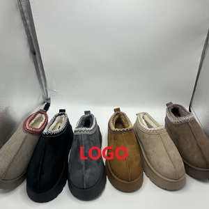Bottes Ug en cuir véritable personnalisables pour femmes, bout rond, hiver, chaudes, à enfiler, laides, laine d'Australie, peau de mouton, vente en gros - Product Image 5