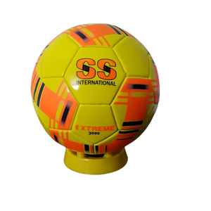Ballon de football en PVC de qualité supérieure, taille 5, léger, cousu à la main, design imprimé, idéal pour l'entraînement des jeunes et l'utilisation récréative - Product Image 2