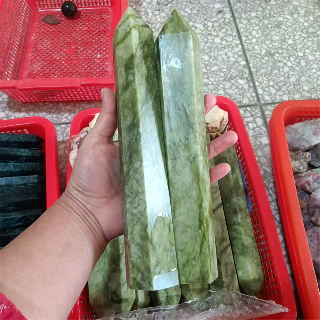 หอคอยคริสตัลหยกซิ่วเยี่ยนสำหรับบำบัด