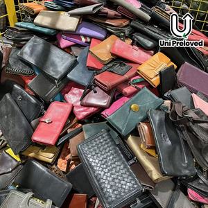 Portefeuilles en cuir véritable d'<span class=keywords><strong>occasion</strong></span> A11-2, vente en gros, styles variés, mode classique pour hommes et femmes - Product Image 4