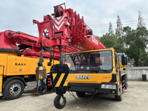 Venta de Grúa Usada de 25 Toneladas, Altura de Elevación de 41 m, Componentes Hidráulicos Zoomlion, Grúa Completa para Exportación STC250 - Product Image 3