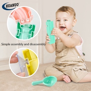 Jeu d'eau 44 pièces ensemble <span class=keywords><strong>de</strong></span> jouets <span class=keywords><strong>de</strong></span> bain, piste <span class=keywords><strong>de</strong></span> toboggan en forme <span class=keywords><strong>de</strong></span> canard pour bébé jouet <span class=keywords><strong>de</strong></span> bain jouet <span class=keywords><strong>de</strong></span> baignoire avec ventouse pour enfants et bébés - Product Image 5