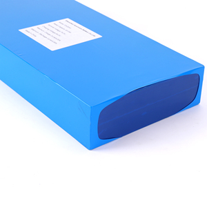 12.8V100Ah 11.1V 5000mAh แบตเตอรี่ลิเธียมไอออนแบบเชื่อมต่อ <span class=keywords><strong>3</strong></span> ชุด แรงดันไฟฟ้าคงที่ เหมาะสำหรับอุปกรณ์อิเล็กทรอนิกส์ต่างๆ - Product Image 6