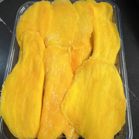Zuidoost-Aziatische gedroogde mango, zacht, kleverig, zoet en met originele smaak, suikervrij, zonder toevoegingen, lekker gedroogd fruit.