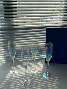 Juego de Copas de Vino Blanco de Lujo, Largas y Coloridas, de Cristal Electrochapado, Aptas para Lavavajillas, Ecológicas, para Uso en Hoteles - Product Image 4