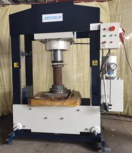 Presse hydraulique chinoise <span class=keywords><strong>VEKTOR</strong></span> JMDY300/30, machine à presser à cadre en H, forgeage/moulage, 300 tonnes, pompe à moteur métallique, 380V, économie d'énergie - Product Image 1