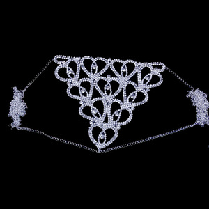 FanYue Nouveauté <span class=keywords><strong>2022</strong></span> Bijou de corps sexy pour <span class=keywords><strong>femme</strong></span>, chaîne de taille en strass cœur rouge pour string - Product Image 3