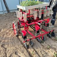Transplanteur de semis de pommes de terre et de poivrons à 3 rangs, planteuse de choux autopropulsée, machine à planter des tomates et des aubergines