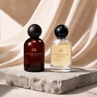 Flacon de parfum personnalisé avec logo, 30 ml, 50 ml, 100 ml, atomiseur en verre transparent pour marque de parfum, cadeau de voyage, emballage cosmétique en gros