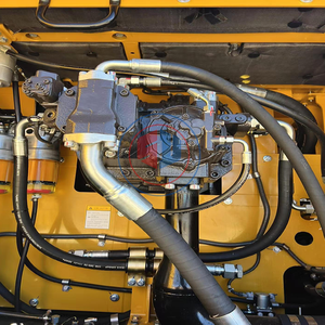 Excavadora Sany550h de Alta Calidad de 55 Toneladas con Motor Isuzu, 300KW de Potencia y Capacidad de Cucharón de 3.5M en Venta - Product Image 5