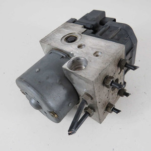 ชุดควบคุมปั๊ม ABS 0273004562 เปอโยต์ 307 Mk1 2001-2005 (33130 63A-2-B-6c) - Product Image 1