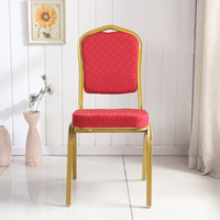 Mobilier de chaise de salle de banquet d'hôtel de mariage rouge de restaurant empilable en gros d'approvisionnement d'usine