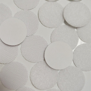 अनुकूलित मजबूत चिपकने वाला गोल हुक और लूप फास्टनरों सोफे बिस्तर की शीट और कालीन के लिए स्वयं-चिपकने वाला नायलॉन हुक-एंड-लूप टेप - Product Image 2