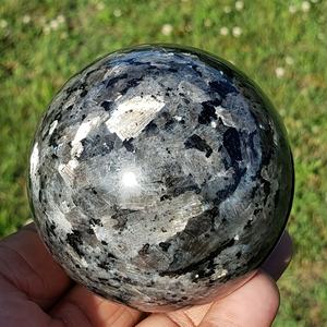 ลูกบอลควอตซ์แฟลชคริสตัลบำบัดคุณภาพสูงขายส่ง ลูกบอลลาร์วิไคต์ธรรมชาติสำหรับตกแต่ง - Product Image 2