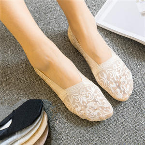 Danse Jacquard Fleur Invisible Bateau Chaussettes Été Printemps Belles Dames <span class=keywords><strong>Fantaisie</strong></span> Dentelle No Show Chaussettes pour Femmes - Product Image 1