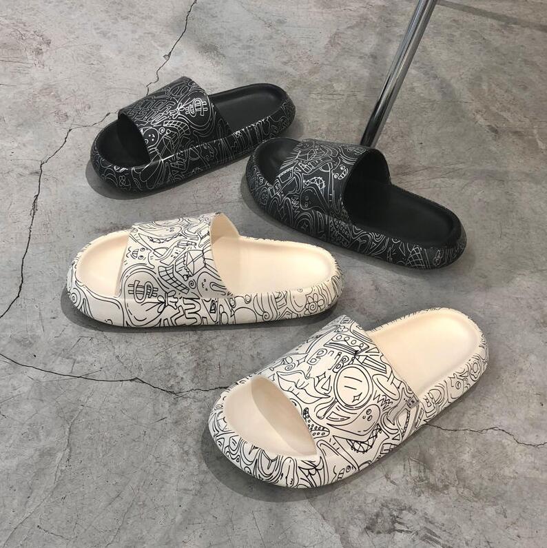 PVC Daily Wear Cheap Slippers Thick Bottom Bathroom Home Indoor Slippers Women Men Graffiti Couples Sandals