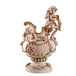 Décoration en céramique européenne - Vase de table en porcelaine peint à la main - Product Image 4