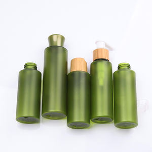 Heypack Vente en gros Oem Échantillon gratuit Bouteille de toner cosmétique en plastique vert mat Emballage cosmétique - Product Image 1