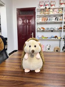 Vendita all'ingrosso di giocattoli di peluche personalizzati: Produttore di peluche morbidi, bambole per macchine a griffa, giocattoli a forma di <span class=keywords><strong>riccio</strong></span> - Product Image 4