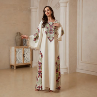 Robe Kaftan élégante en polyester brodé pour femmes, Maxi Jalabiya à manches longues, franges dorées, style Abaya pour les fêtes marocaines