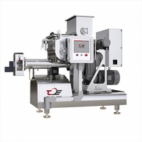 Machine à pâtes automatique pour la production de macaroni avec contrôle d'extrusion automatique pour les spaghetti et les fettuccine