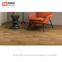 Suelo de Vinilo PVC Estable de 2.0 mm con Aspecto de Madera, Antideslizante, Resistente al Desgaste y a la Presión, para Hoteles y Hospitales
