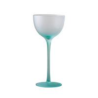 Copas de vino tinto de cristal esmerilado de lujo sin tallo en colores degradados de caramelo diseñadas con estilo para el agua
