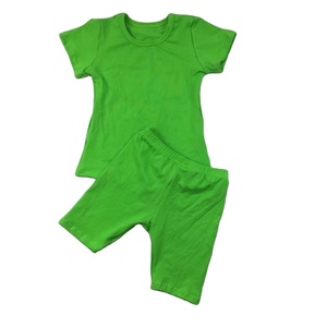 Qingli ensemble de shorts de motard deux pièces personnalisés pour enfants tout-petits garçons <span class=keywords><strong>short</strong></span> de planche de couleur unie tricoté Boutique vêtements pour l'été - Product Image 4