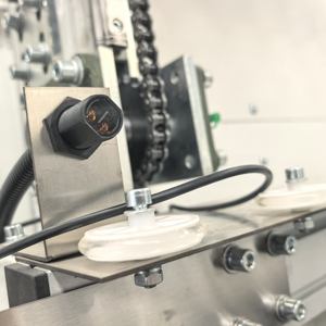 Isolierglas-Versiegelungsmaschine Automatische Silikon-Dichtmittelmaschine Produktionslinie für Doppel- und Dreifachverglasung - Product Image 5
