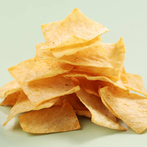 Чипсы из ямса Huanglaowu, тонкие ломтики, 65 г – популярный снек, офисный перекус, лакомство для утоления голода - Product Image 3