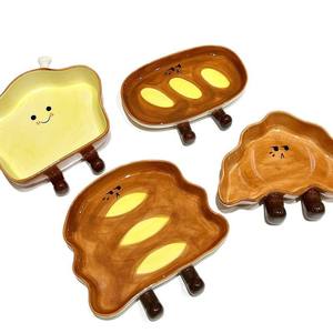 Assiette à pain rustique moderne Assiette créative en céramique en forme de <span class=keywords><strong>baguette</strong></span> Planche de service de boulangerie artisanale haut de gamme pour café et restaurants - Product Image 5