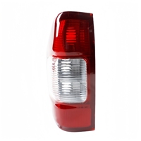 Pièces détachées automobiles pour garage : Demi-ensemble de feux arrière rouge transparent pour Isuzu D-MAX 2003 Pickup, feu stop arrière et clignotant