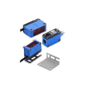 Sensor óptico de Fototransistor de reflexión difusa SICK de con salida PNP para detección fotoeléctrica - Product Image 1