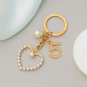 Pendentif porte-clés camélia en alliage perlé style parfumé, accessoires de sac à main pour fille, décoration de sac à main, cadeau pour petite amie - Product Image 3