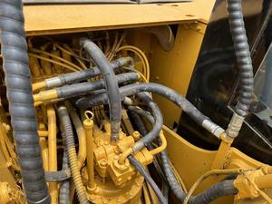 Excavatrice sur chenilles Caterpillar 320D d'occasion de haute qualité avec moteur Cummins 136KW, capacité de la benne de 1,7 m³, en vente - Product Image 6